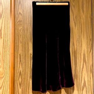 Banana Republic velvet dark red/burgundy midi skirt